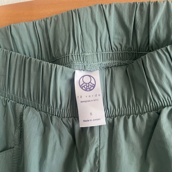 Te Verde women’s wide leg pants
Parachute pants - Picture 4 of 5